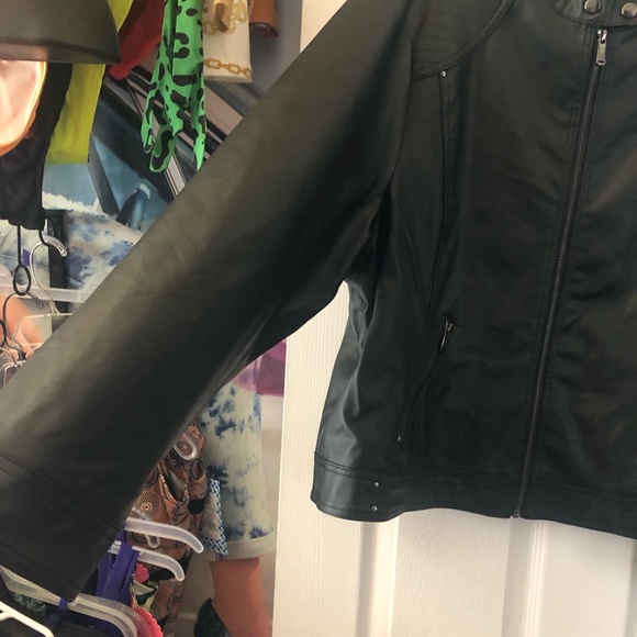 New arrival jacket - Picture 10 of 16